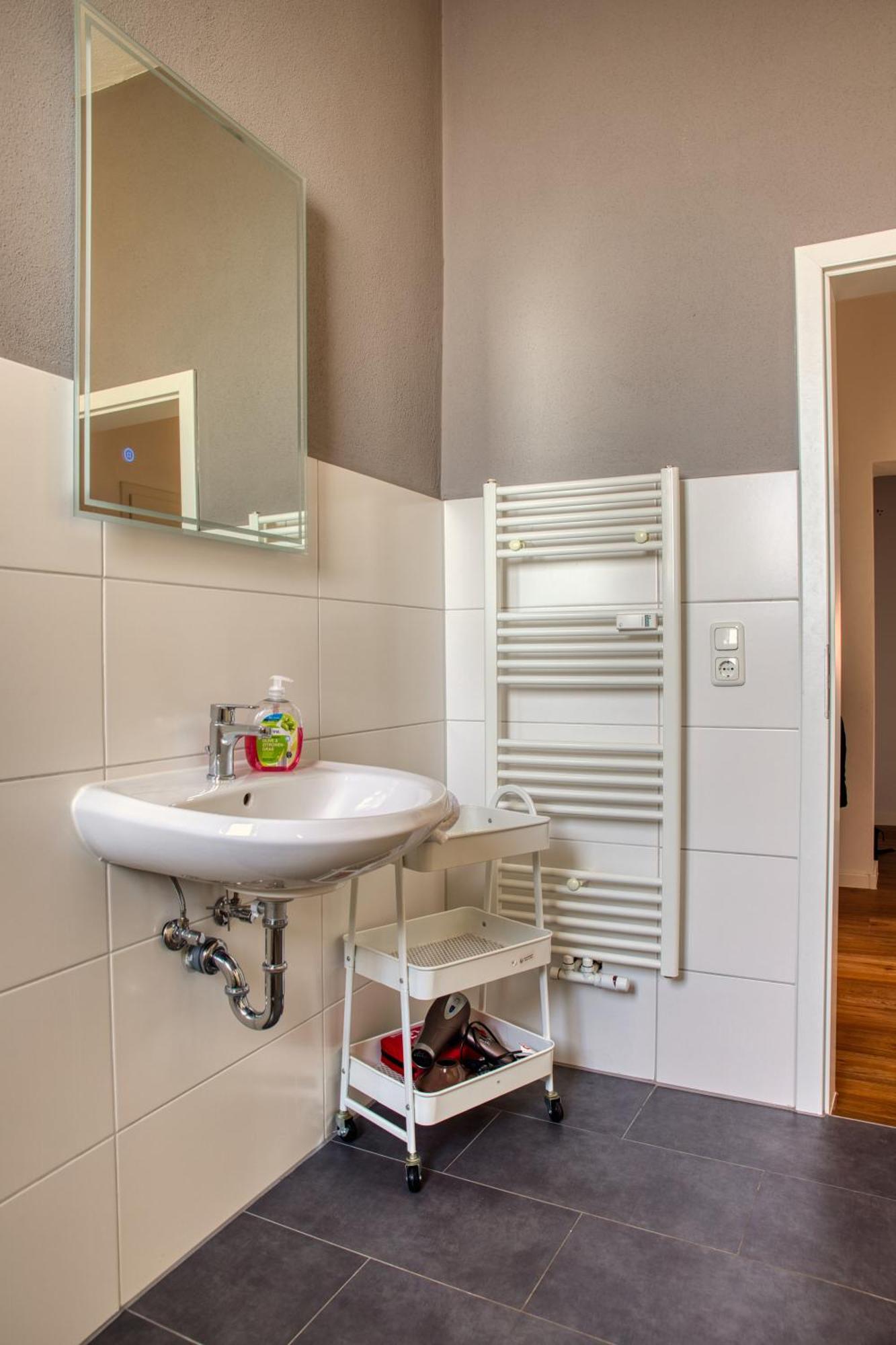 Wen Bhf Neu & Zentral In Weiden Fuer Bis Zu 6 Personen Apartment Weiden in der Oberpfalz ภายนอก รูปภาพ